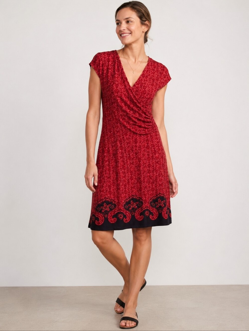Athleta Nectar faux wrap dress in a red and black floral pattern size large